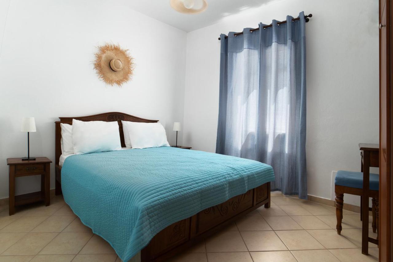 Almar Apartments Batsi Dış mekan fotoğraf