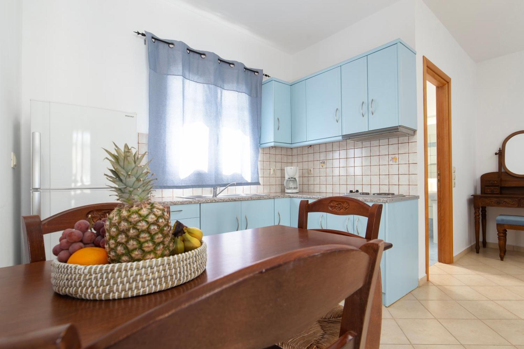 Almar Apartments Batsi Dış mekan fotoğraf